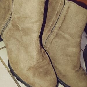 Wildflowers Tan Suede Ankle Boots